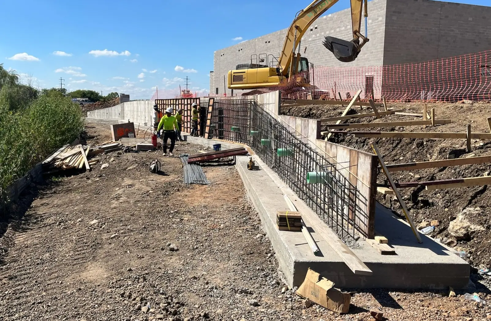 Commercial Retaining Wall